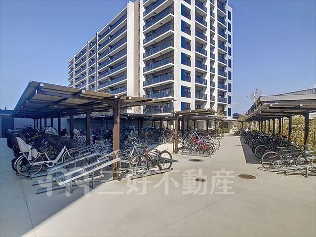 Modern 3LDK Apartment for Rent in Fukuoka Higashi Ward - Thumbnail 2