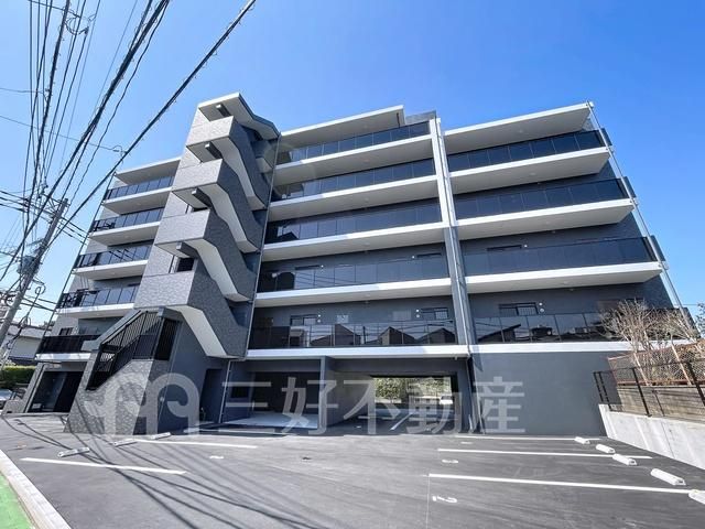 3LDK Apartment for Rent in Jonan Ward, Fukuoka - 67.2m² - Image 1