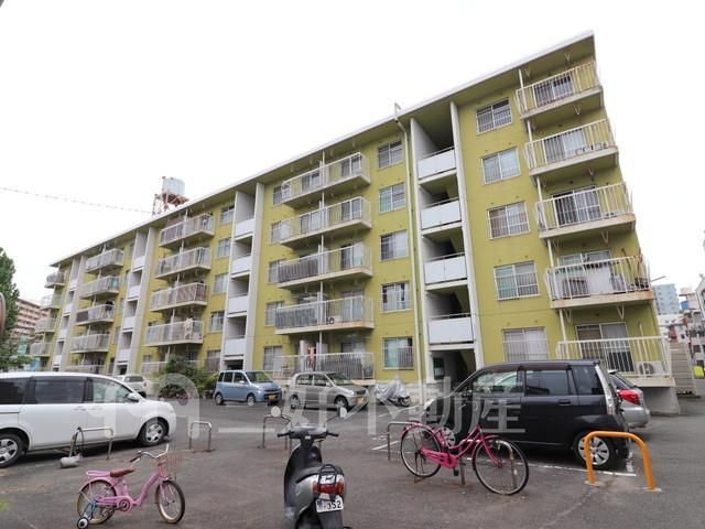 RC Apartment for Rent in Hakata-ku, Fukuoka - Thumbnail 3