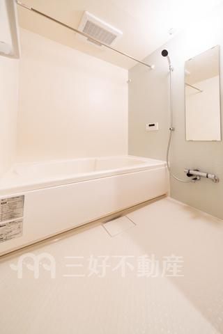 2LDK Apartment for Rent in Chuo-ku, Fukuoka City - Thumbnail 3