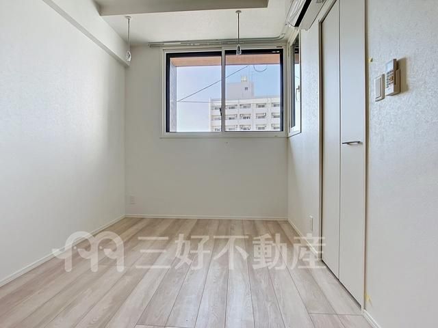 1R Apartment for Rent Near Fukuoka Airport, Hakata Ward - Thumbnail 3