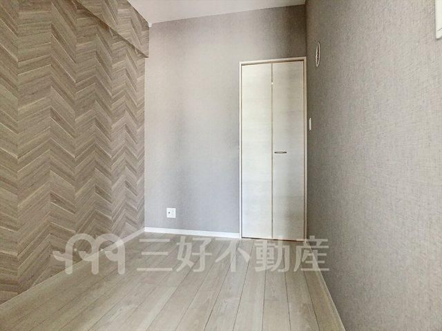 2LDK Apartment for Rent in Hakata-ku, Fukuoka - Thumbnail 4