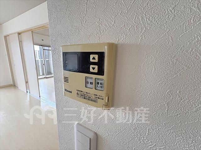 2LDK Apartment for Rent in Yoshizuka, Hakata Ward, Fukuoka City - Thumbnail 2