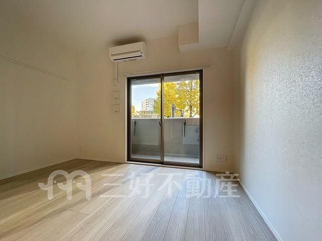 1R Designer Apartment for Rent in Minoshima, Hakata-ku, Fukuoka - Thumbnail 4