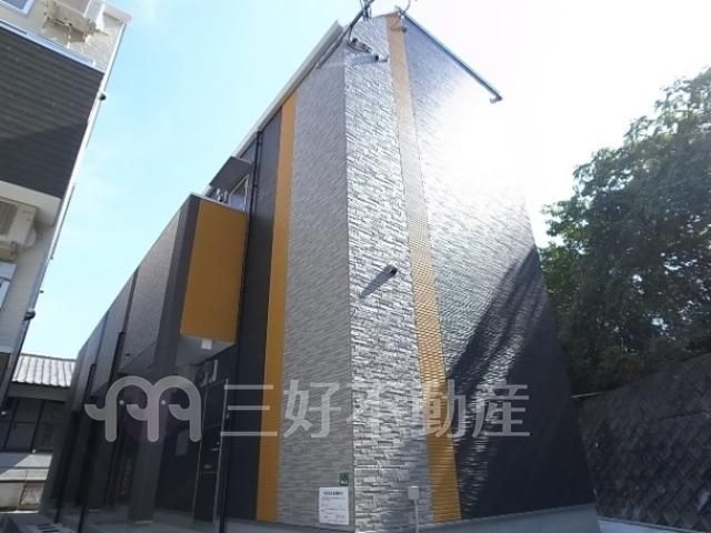 1K Apartment for Rent in Jonan Ward, Fukuoka City - Thumbnail 2