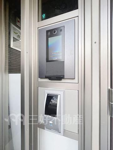 2LDK Modern Apartment for Rent in Hakata-ku, Fukuoka - Thumbnail 4