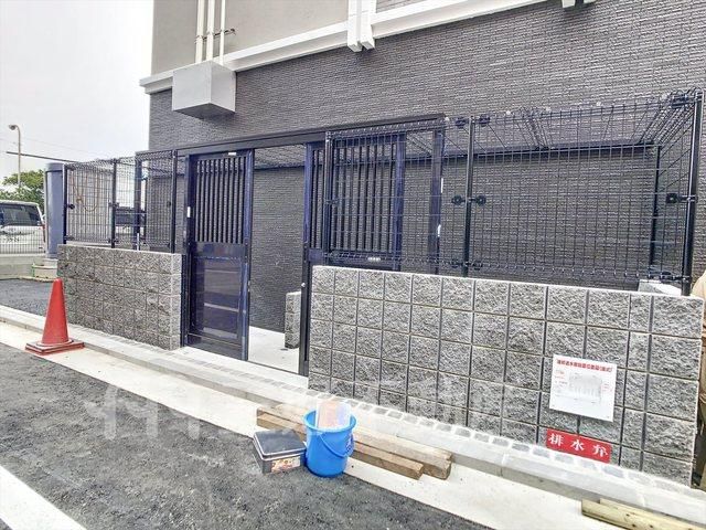 1LDK Apartment for Rent in Hakata-ku, Fukuoka City - Thumbnail 2