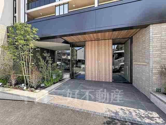 3LDK Apartment for Rent in Chuo-ku, Fukuoka - Thumbnail 2