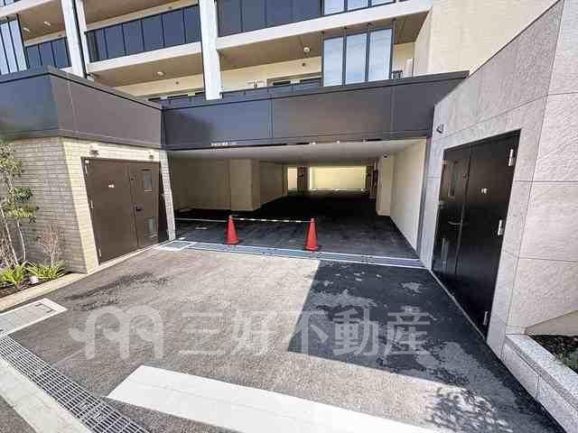 3LDK Apartment for Rent in Chuo-ku, Fukuoka - Thumbnail 3