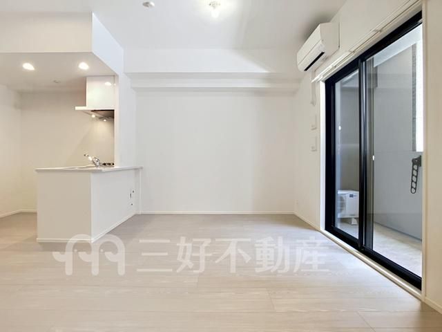 1LDK Apartment for Rent in Hakata-ku, Fukuoka City - Thumbnail 4