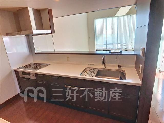 3LDK Rental Apartment in Momochihama, Fukuoka - Thumbnail 4