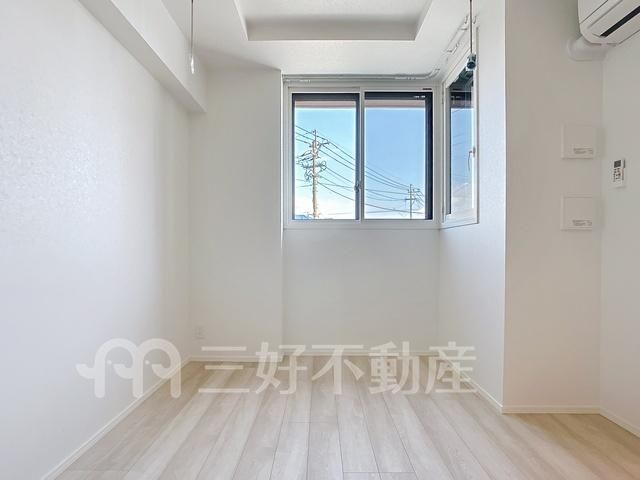 1R Apartment for Rent Near Fukuoka Airport in Hakata - Thumbnail 3
