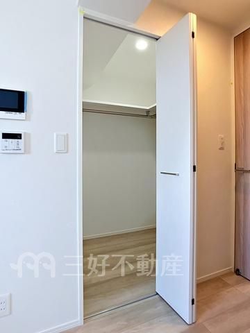 1R Apartment for Rent Near Fukuoka Airport in Hakata - Thumbnail 4