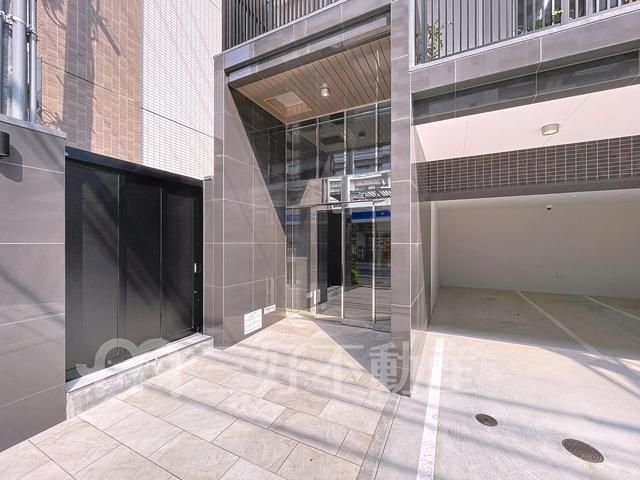 Modern 1R Apartment Near Chiyo-Kenchoguchi Station in Fukuoka - Thumbnail 2