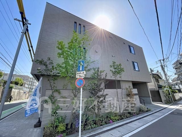 New Apartment near Fujisaki Station, Fukuoka - Thumbnail 3
