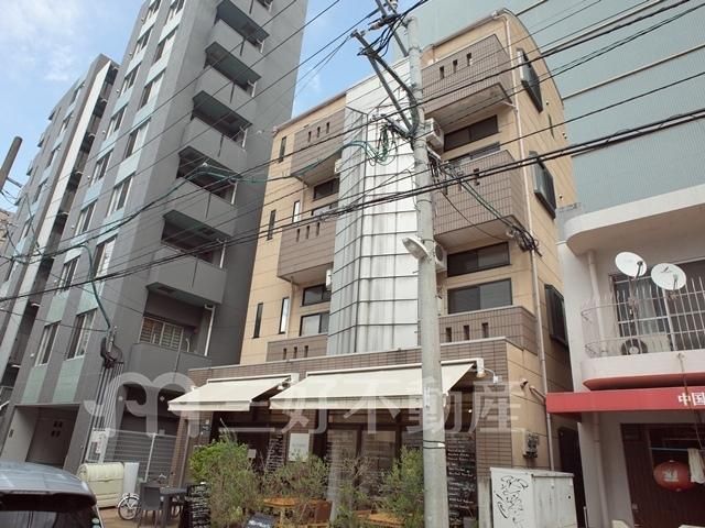 1K Apartment for Rent in Chuo Ward, Fukuoka - Thumbnail 3