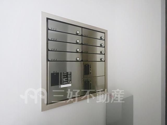2LDK Apartment for Rent in Hakata-ku, Fukuoka Near Zasshonokuma Station - Thumbnail 4