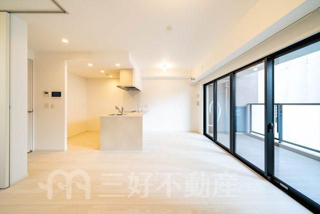 2LDK Apartment for Rent in Chuo-ku, Fukuoka - Thumbnail 3