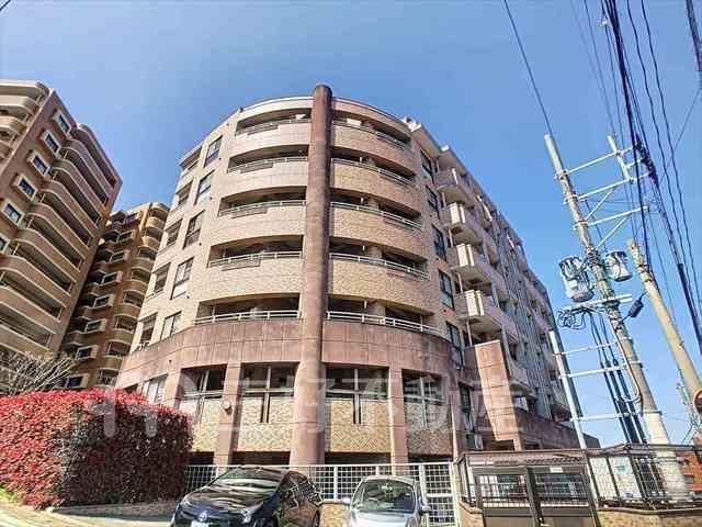 2DK Apartment for Rent in Chuo Ward, Fukuoka City - Thumbnail 2