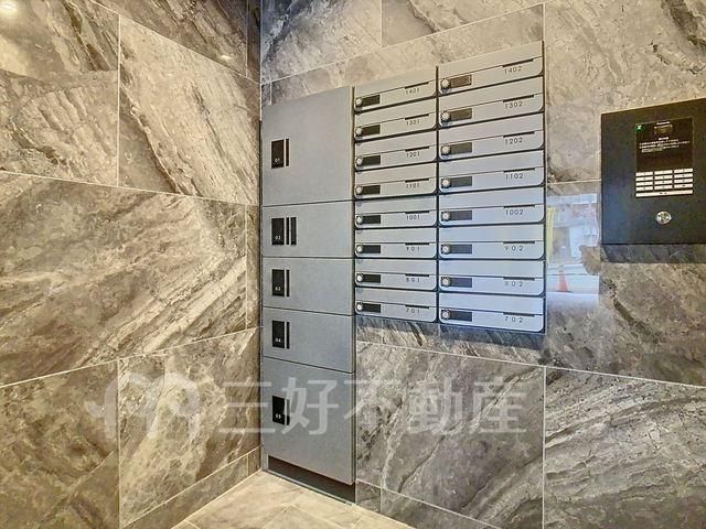 2SLDK Apartment for Rent in Hakata Ward, Fukuoka - Thumbnail 2