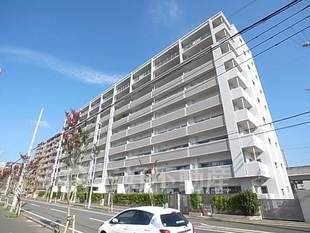 2LDK Apartment for Rent near Meinohama Station, Nishi-ku - Thumbnail 2