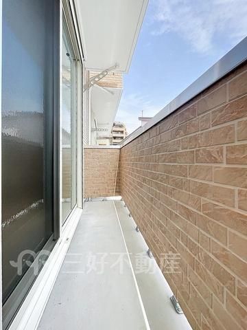 1K Apartment for Rent in Kasuga City, Fukuoka - Thumbnail 4