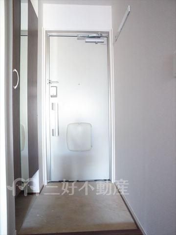 1K Pet-Friendly Apartment in Fukuoka Nishi Ward - Thumbnail 3
