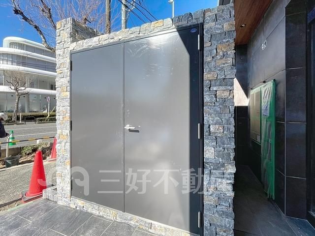 2LDK Apartment for Rent in Hakata-ku, Fukuoka - Thumbnail 4