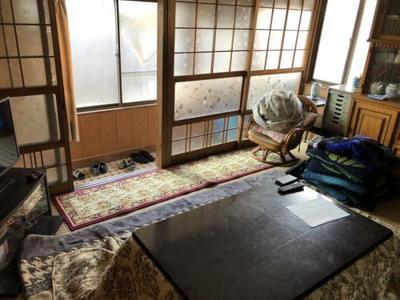 It is a convenient location along the pre ural road. — Image 3, Mima, Tokushima