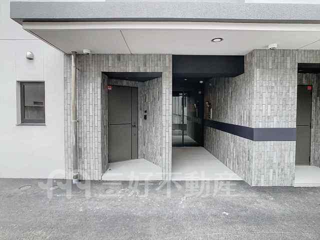 2LDK Apartment for Rent in Akasaka, Fukuoka City - Thumbnail 2