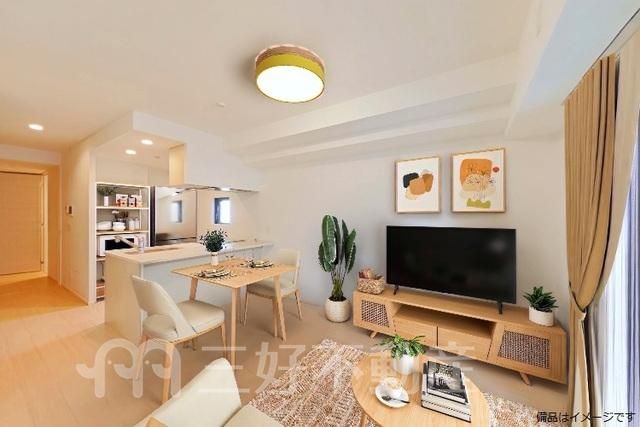 2LDK Apartment for Rent in Fukuoka Chuo Ward - Thumbnail 2