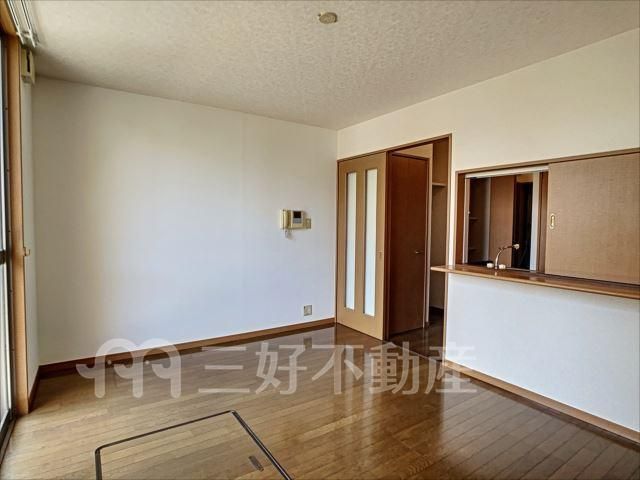 1K Apartment for Rent in Hakozaki, Fukuoka City - Thumbnail 4