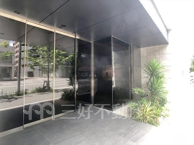 1DK Designer Apartment for Rent in Hakata-ku, Fukuoka - Thumbnail 3
