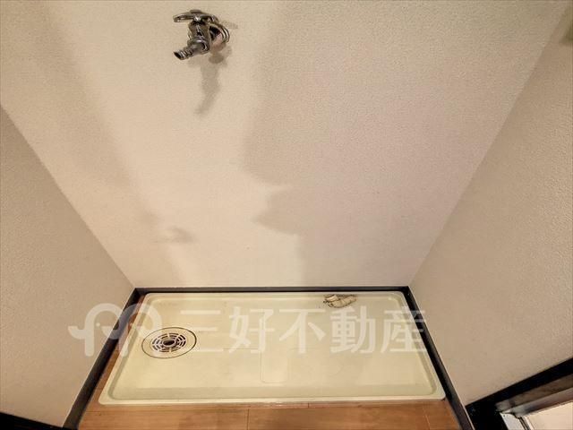 1K Apartment with Loft near Tonoharu Station, Fukuoka - Thumbnail 2