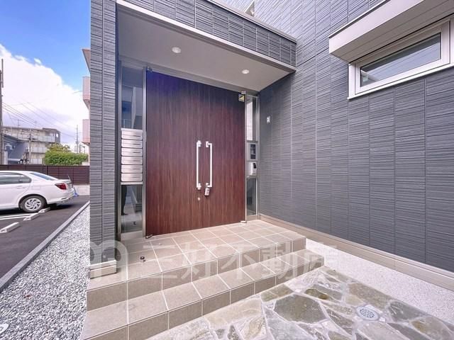 2LDK Apartment for Rent in Hakata-ku, Fukuoka City - Thumbnail 4