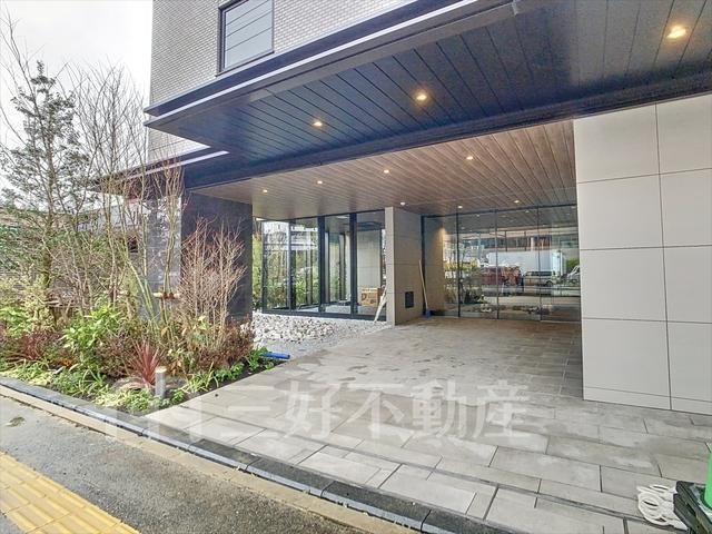 1LDK Apartment for Rent in Higashi-ku, Fukuoka City - Thumbnail 2