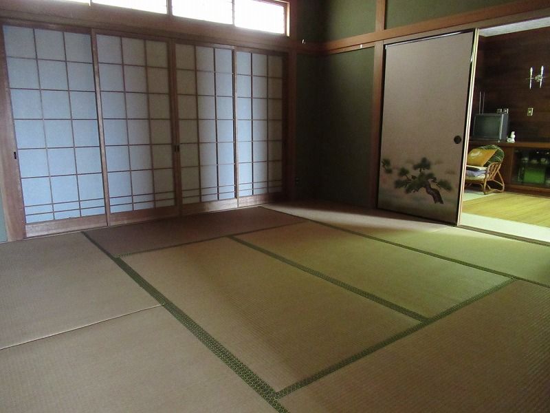 Compact Sea-Side House for Sale in Masuda, Shimane - Thumbnail 3