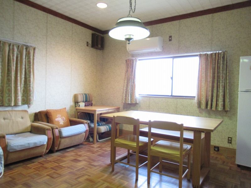 Compact Sea-Side House for Sale in Masuda, Shimane - Thumbnail 2