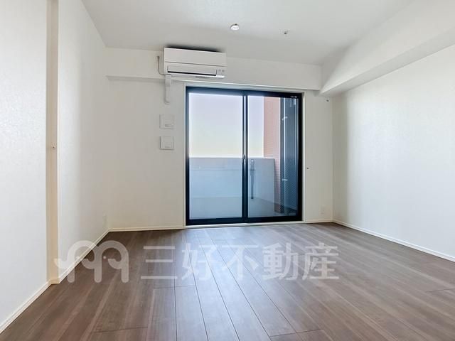 1LDK Apartment for Rent in Hakata-ku, Fukuoka City - Thumbnail 2