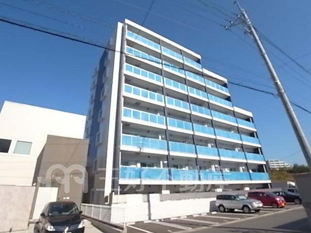 2LDK Apartment for Rent in Nishi-ku, Fukuoka City - Thumbnail 2