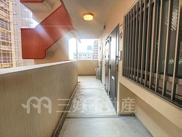 1K Apartment for Rent in Chuo Ward, Fukuoka - Thumbnail 2