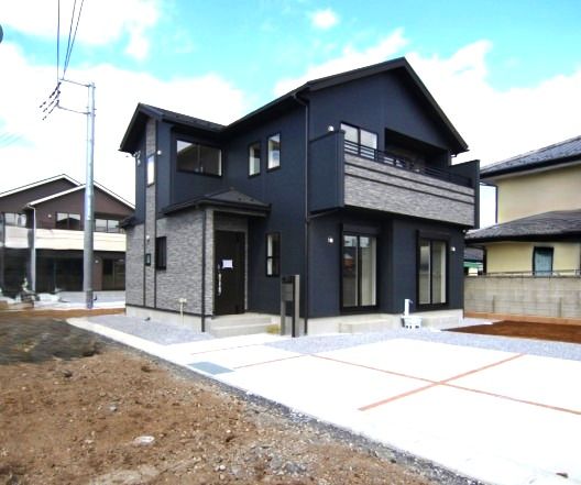 New 4LDK House in Kiryu with 155m² Land - Thumbnail 2