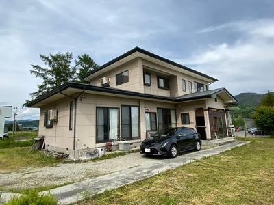Spacious 2LDK House in Nanyo City — Image 2, Nanyo, Yamagata