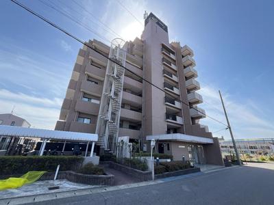 Spacious 4LDK+S Apartment in Owariasahi — Image 3, Owariasahi, Aichi