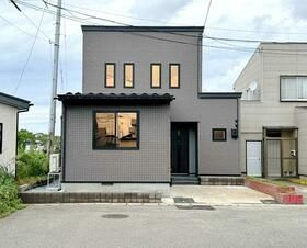 Spacious 7DK Home in Akita City with Large Land - Thumbnail 3