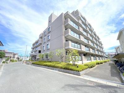 Royal Chateau Nishishiogama 3LDK Apartments in Shiogama — Image 1, Shiogama, Miyagi