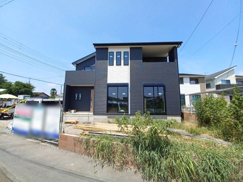 Spacious 4LDK New Build in Kiryu, Gunma - Thumbnail 3