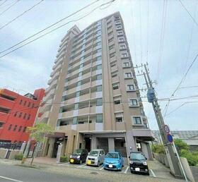 Green Mansion Raffine Tosu - Luxury 3LDK Apartments near Tosu Station — Image 1, Tosu, Saga