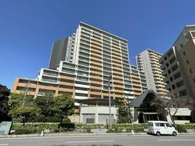 First Wing E Building in Chiba - Spacious 2LDK to 3LDK Units — Image 2, Mihama, Chiba