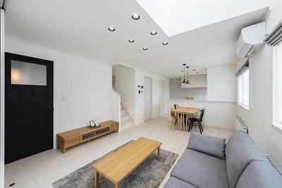 New Modern 4LDK House in Tomigaoka, Chitose - Solar Powered — Image 1, Chitose, Hokkaido